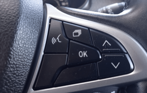 dacia-sandero-1-0-tce-90ch-journey - 988824713