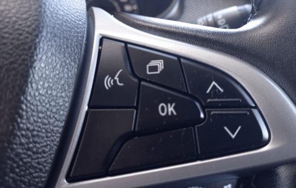 dacia-sandero-1-0-tce-90ch-journey - 988964713