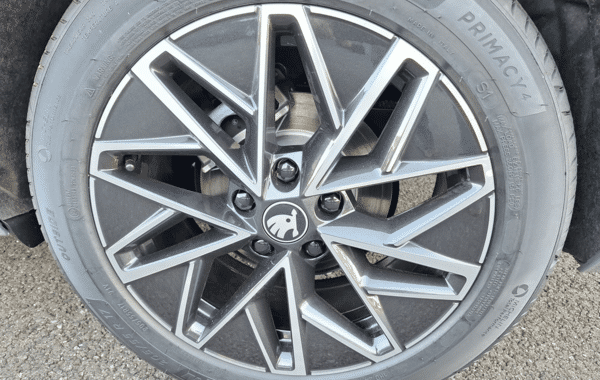 skoda-octavia-combi-2-0-tdi-scr-150ch-selection-dsg7 - 989064713