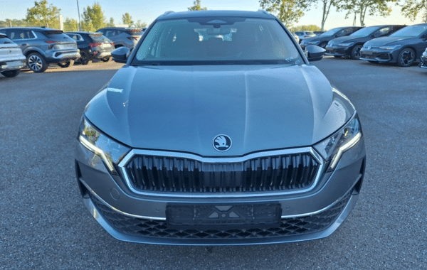 skoda-octavia-combi-2-0-tdi-scr-150ch-selection-dsg7 - 989084713