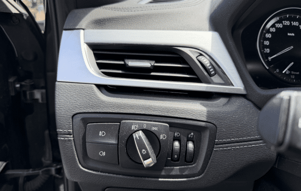 bmw-x1-f48-sdrive20da-190ch-m-sport - 989454713