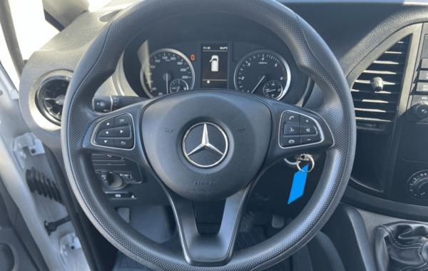 mercedes-vito-fg-110-cdi-compact-first-propulsion - 989474713