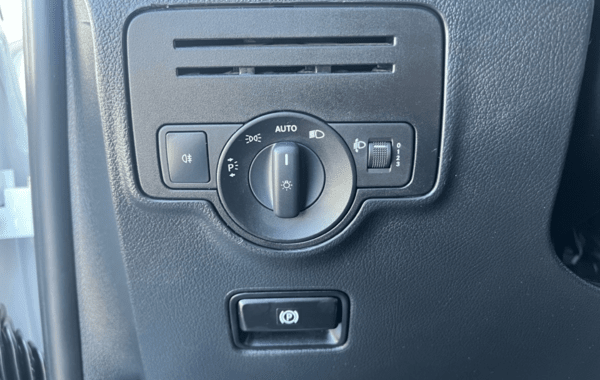 mercedes-vito-fg-110-cdi-compact-first-propulsion - 989474713