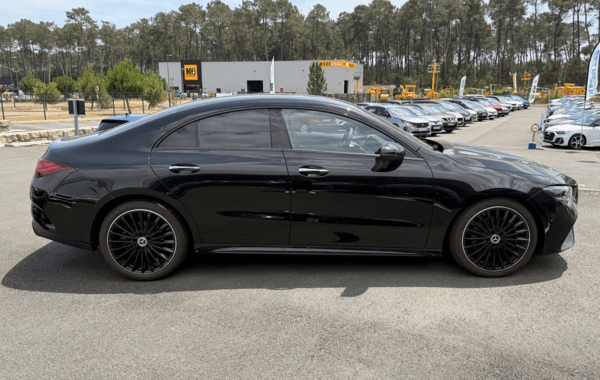 mercedes-cla-200-d-150ch-amg-line-8g-dct - 989504713