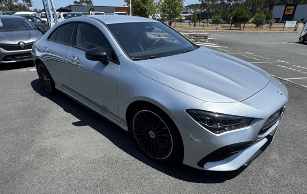 mercedes-cla-200-d-150ch-amg-line-8g-dct - 989524713