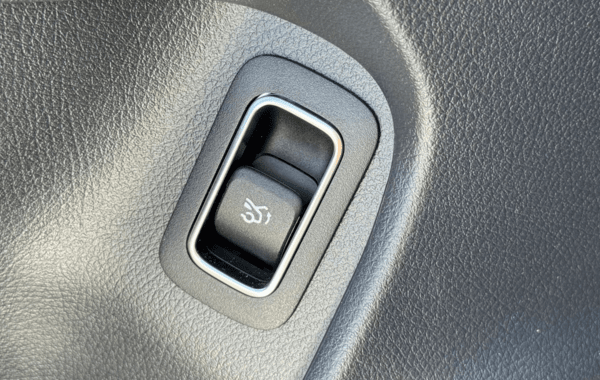 mercedes-cla-200-d-150ch-amg-line-8g-dct - 989524713
