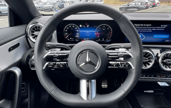mercedes-cla-200-d-150ch-amg-line-8g-dct - 989534713