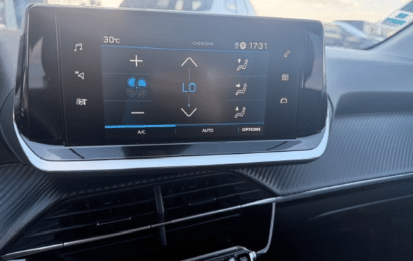 peugeot-208-1-2-puretech-100ch-s-s-allure - 989614713