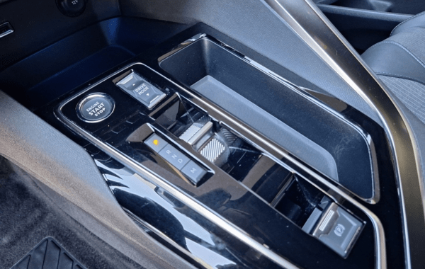 peugeot-3008-1-5-bluehdi-130ch-s-s-allure-pack-eat8 - 989624713