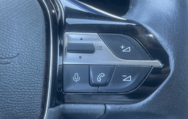 peugeot-308-sw-1-5-bluehdi-130ch-s-s-allure-eat8 - 989724713