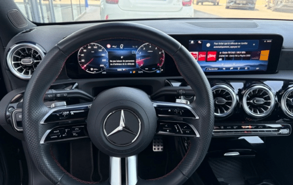 mercedes-classe-a-200-163ch-amg-line-7g-dct - 989874713