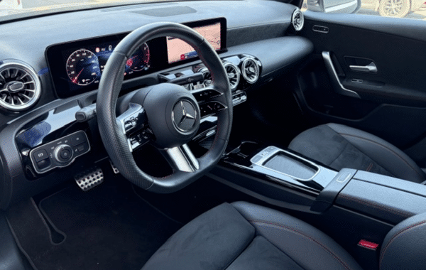 mercedes-classe-a-200-163ch-amg-line-7g-dct - 989874713