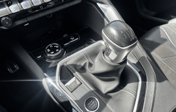 peugeot-3008-1-5-bluehdi-130ch-e6-c-crossway-s-s-6cv - 989924713