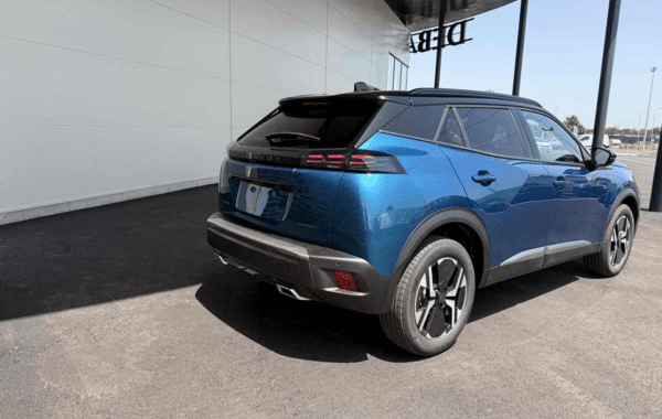 peugeot-2008-1-2-hybrid-145ch-gt-e-dcs6 - 989964713