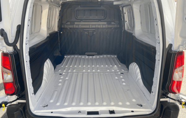 peugeot-partner-xl-diesel-130ch-automatique - 989974713