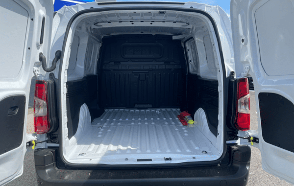 peugeot-partner-xl-diesel-130ch-automatique - 989974713