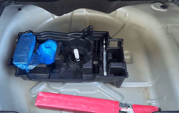 citroen-c4-1-2-hybride-145ch-plus-e-dcs6 - 990234713