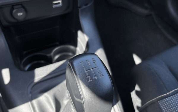 citroen-c3-puretech-82ch-feel-s-s-e6-d - 990344713