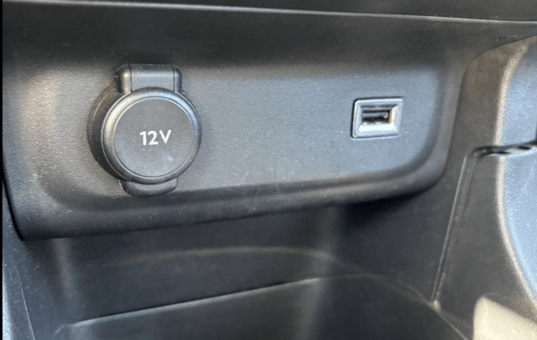 citroen-c3-puretech-82ch-feel-s-s-e6-d - 990344713