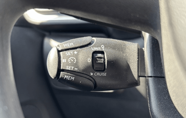 citroen-c3-puretech-82ch-feel-s-s-e6-d - 990344713