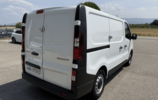 renault-trafic-iii-fg-l1h1-2t8-2-0-blue-dci-150ch-advance-24 - 990354713