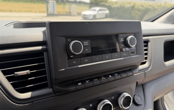 renault-trafic-iii-fg-l1h1-2t8-2-0-blue-dci-150ch-advance-24 - 990354713