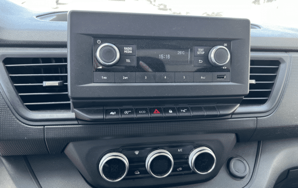 renault-trafic-iii-fg-l1h1-2t8-2-0-blue-dci-150ch-advance-24 - 990384713