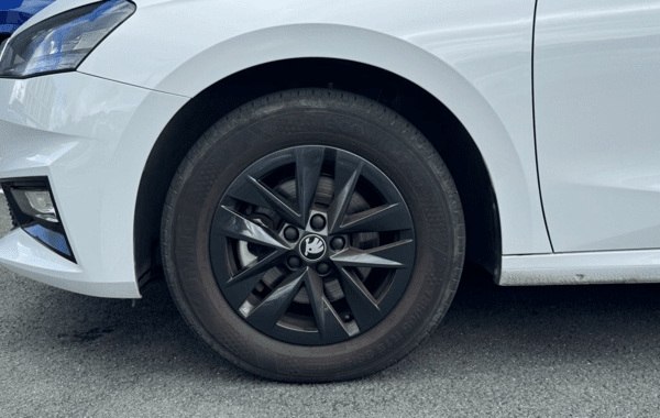skoda-fabia-1-0-tsi-evo2-116ch-selection-dsg7 - 990484713