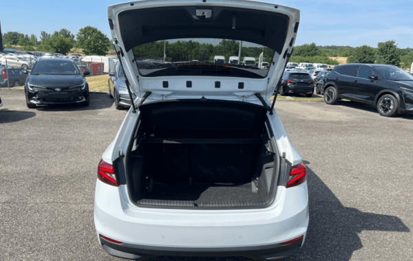 skoda-fabia-1-0-tsi-evo2-116ch-selection-dsg7 - 990494713