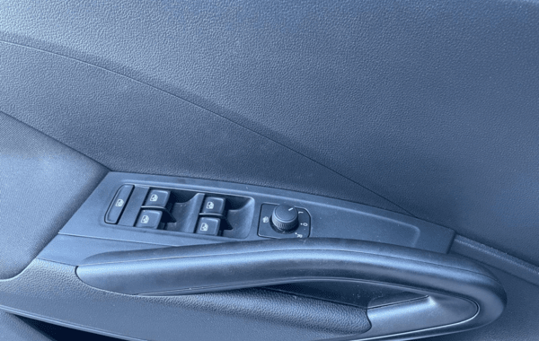 skoda-fabia-1-0-tsi-evo2-116ch-selection-dsg7 - 990504713