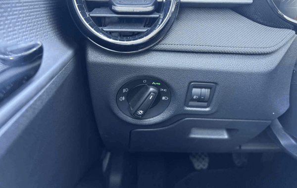 skoda-fabia-1-0-tsi-evo2-95ch-selection - 990524713