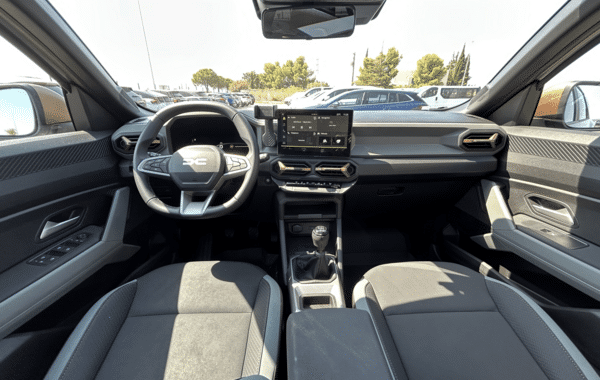 dacia-bigster-1-2-mild-hybrid-140ch-extreme - 990634713