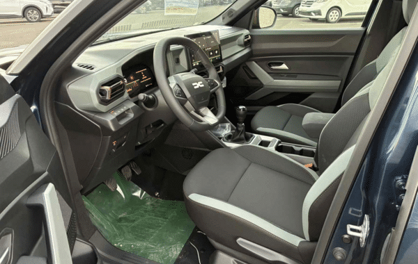dacia-bigster-1-2-mild-hybrid-140ch-extreme - 990664713
