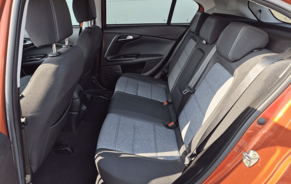 fiat-tipo-cross-1-0-firefly-turbo-100ch-s-s-plus - 990944713