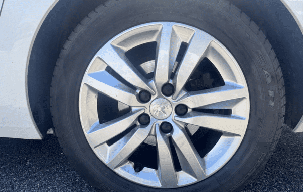 peugeot-308-sw-1-5-bluehdi-100ch-e6-c-s-s-active - 990954713