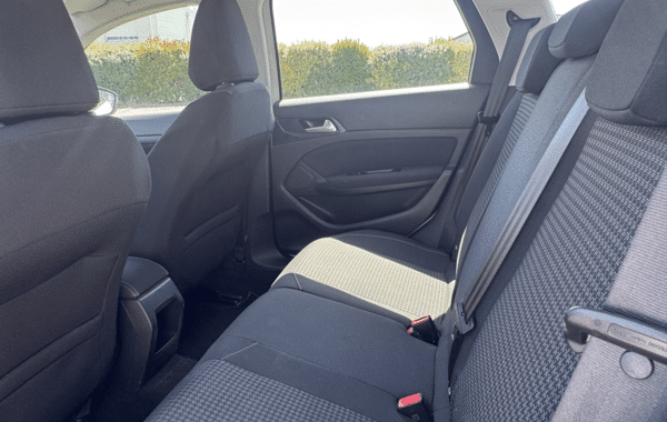 peugeot-308-sw-1-5-bluehdi-100ch-e6-c-s-s-active - 990954713