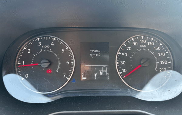dacia-duster-1-5-blue-dci-115ch-prestige-4x2 - 990974713