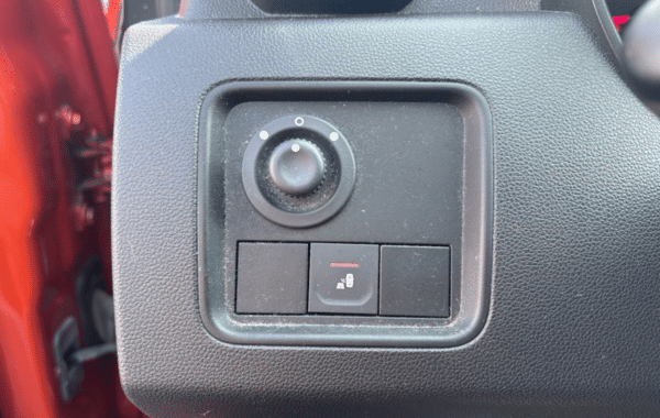 dacia-duster-1-5-blue-dci-115ch-prestige-4x2 - 990974713