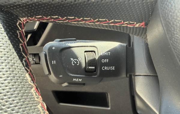 ds-ds-7-crossback-bluehdi-130ch-performance-line-automatique - 991084713