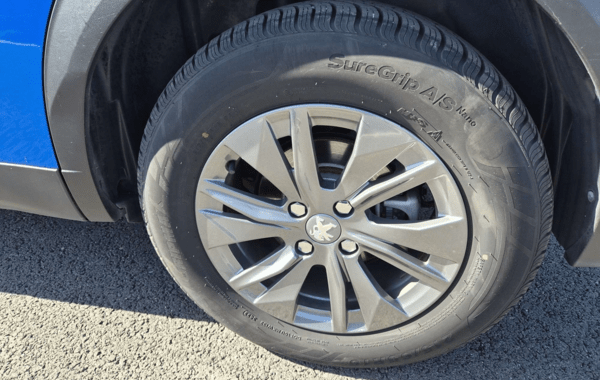peugeot-2008-e-2008-136ch-style - 991184713