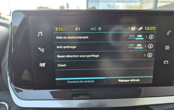 peugeot-2008-e-2008-136ch-style - 991184713