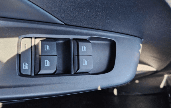 mg-motor-mg3-1-5-hybrid-195ch-luxury - 991374713