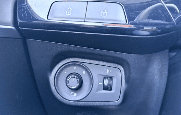 mg-motor-mg3-1-5-hybrid-195ch-luxury - 991534713