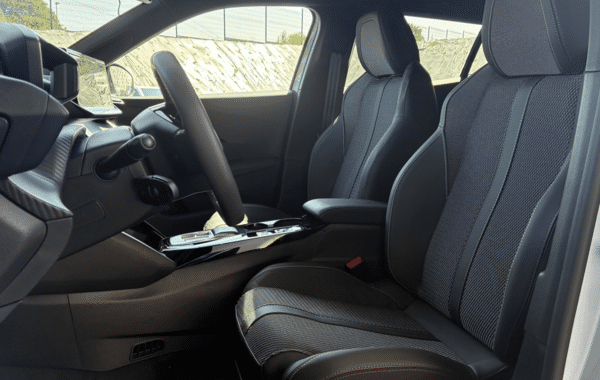 peugeot-2008-1-2-hybrid-145ch-gt-e-dcs6 - 991634713