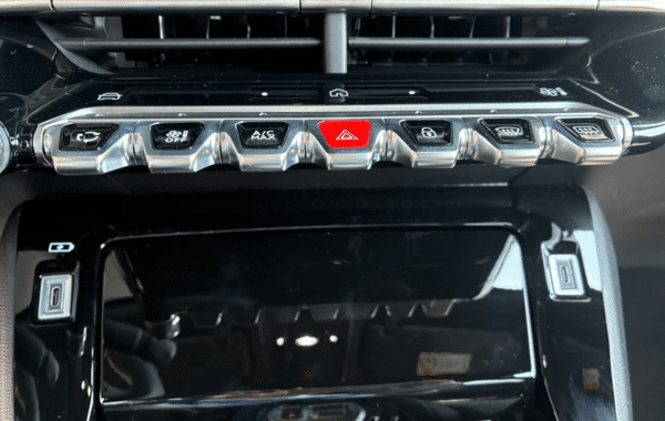 peugeot-2008-1-2-hybrid-145ch-gt-e-dcs6 - 991634713
