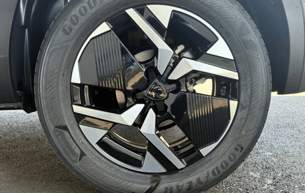 peugeot-2008-1-2-hybrid-145ch-gt-e-dcs6 - 991644713