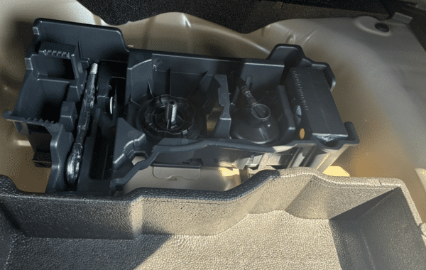 peugeot-2008-1-2-hybrid-145ch-gt-e-dcs6 - 991654713