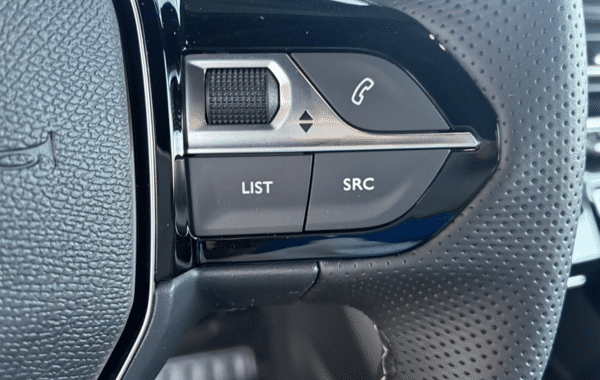 peugeot-2008-1-2-hybrid-145ch-gt-e-dcs6 - 991664713