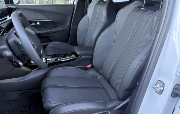 peugeot-2008-1-2-hybrid-145ch-gt-e-dcs6 - 991854713