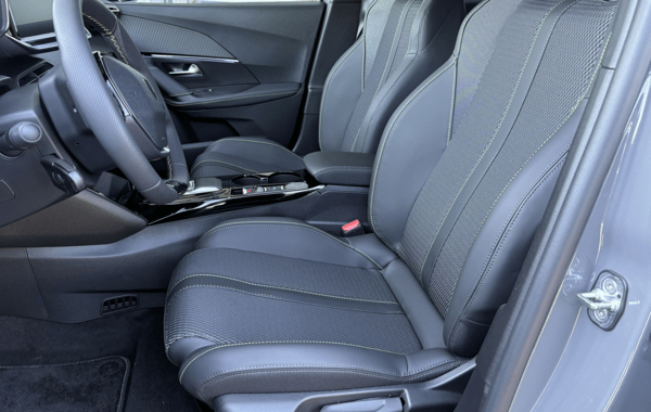 peugeot-2008-1-2-hybrid-145ch-gt-e-dcs6 - 992044713